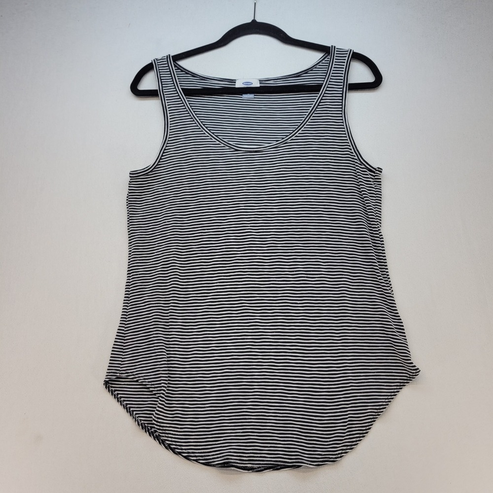 Old Navy Tank Top Womens M Black White Striped Scoop Neck Curved Hem Sleeveless